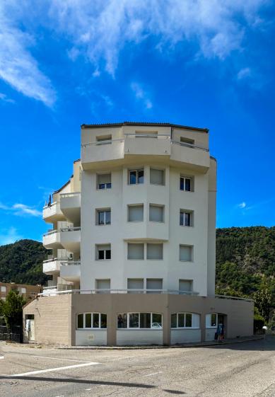 Façade