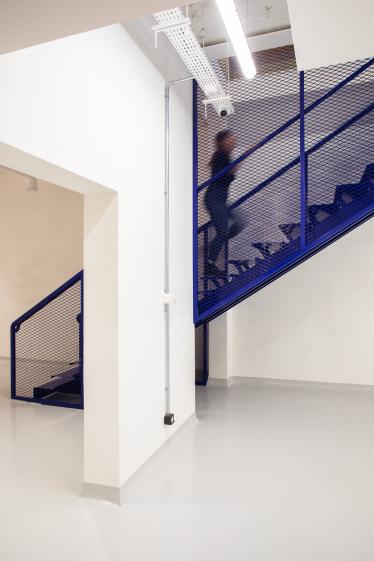 escalier bleu Klein 