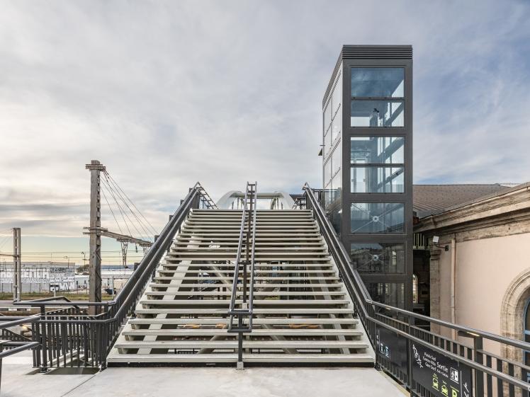 PASSERELLE DE SÈTE