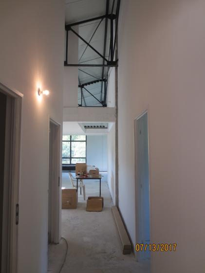 COULOIR VERS SALON