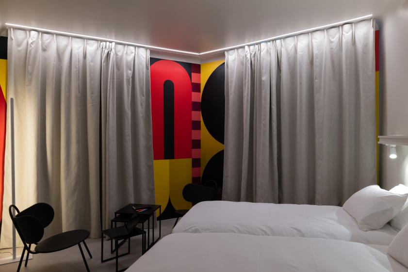 Scénarisation de l'entrée dans la chambre 