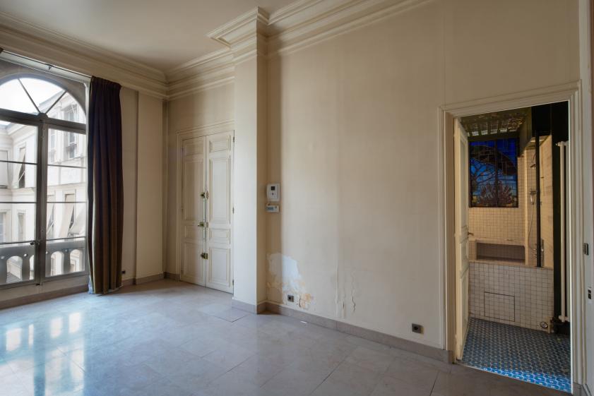 Avant-Après, vue de l'entré de l'appartement, état existant