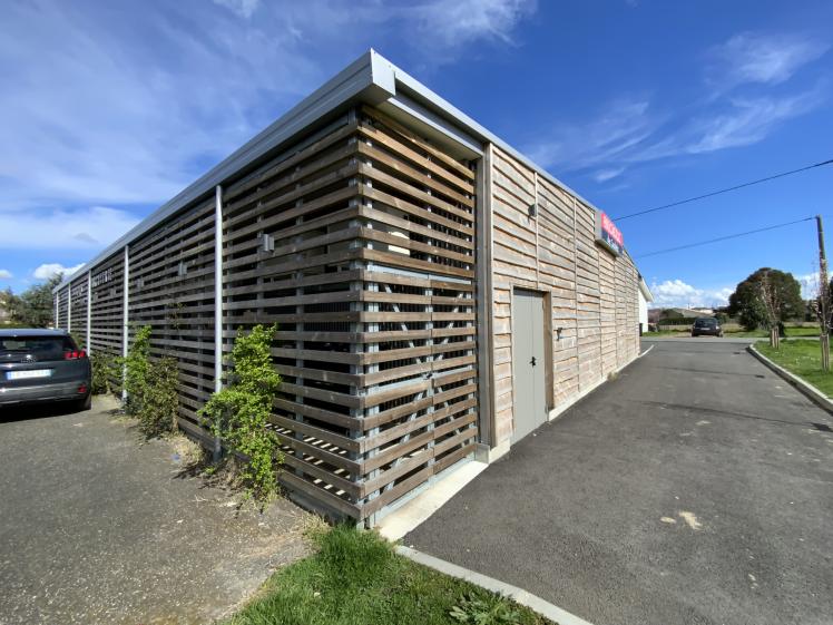 Angle sud-est boucherie Castets et Castillon