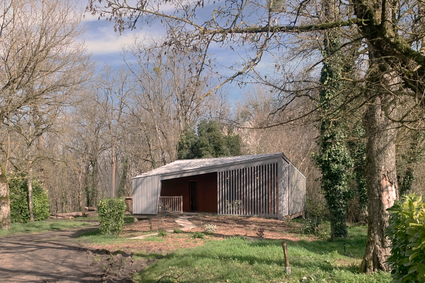 vue extérieure hébergement Domaine de Peyreguilhot