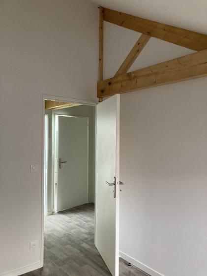 Logement T5 comble