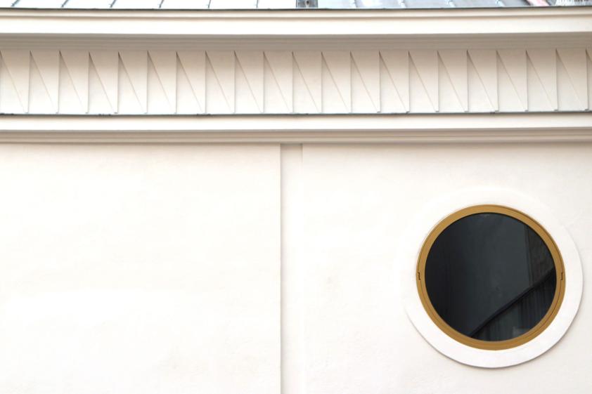 Façade de la salle Rossini -Det_2