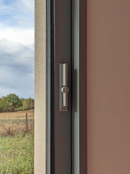 détail fenêtre aluminium