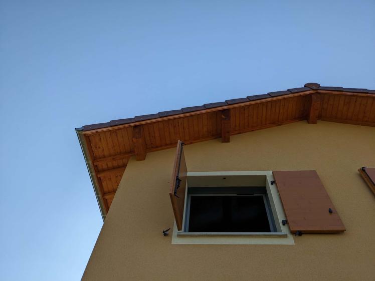 vue extérieur fenêtre volet