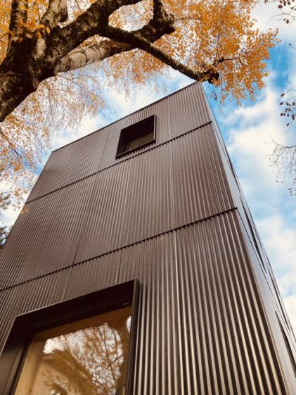 Vue rapprochée de la façade