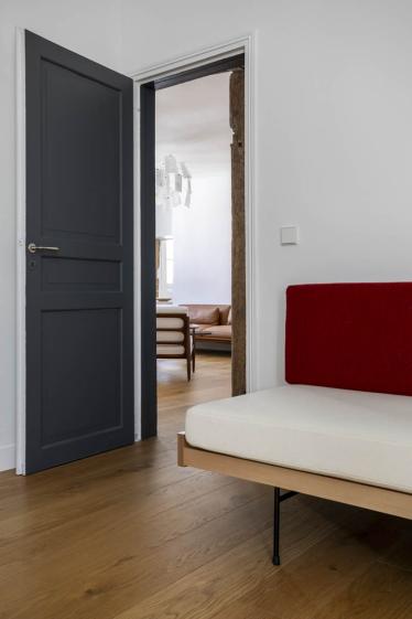 Jeu de perspective du bureau aux salons