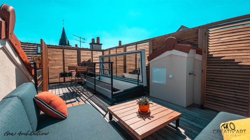 La terrasse, en regardant le Sud