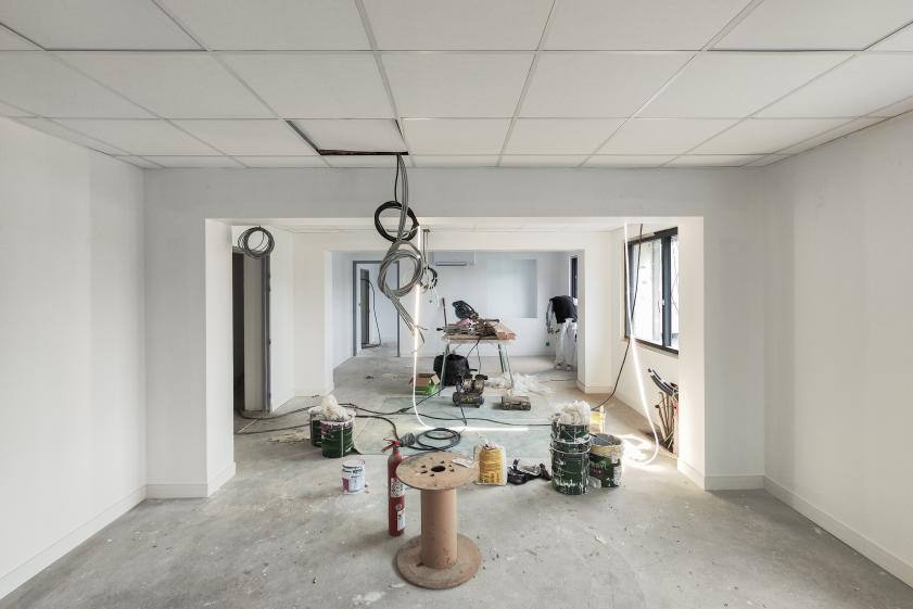 Photo  2 représentant l'intérieur du bâtiment de Kéolis à rénover