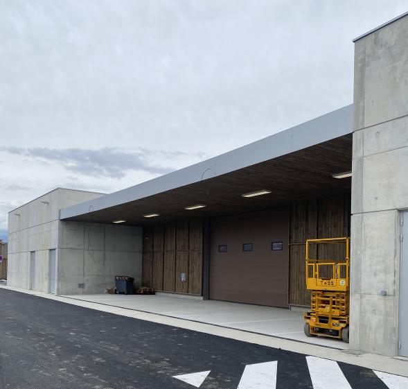 Atelier / Hangar