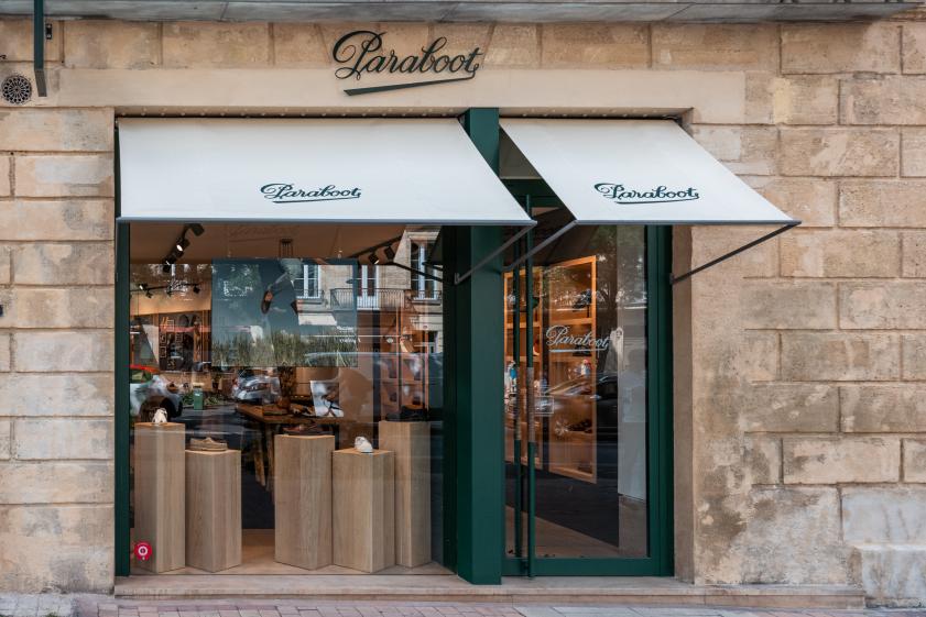 Photo représentant la façade de la boutique Paraboot