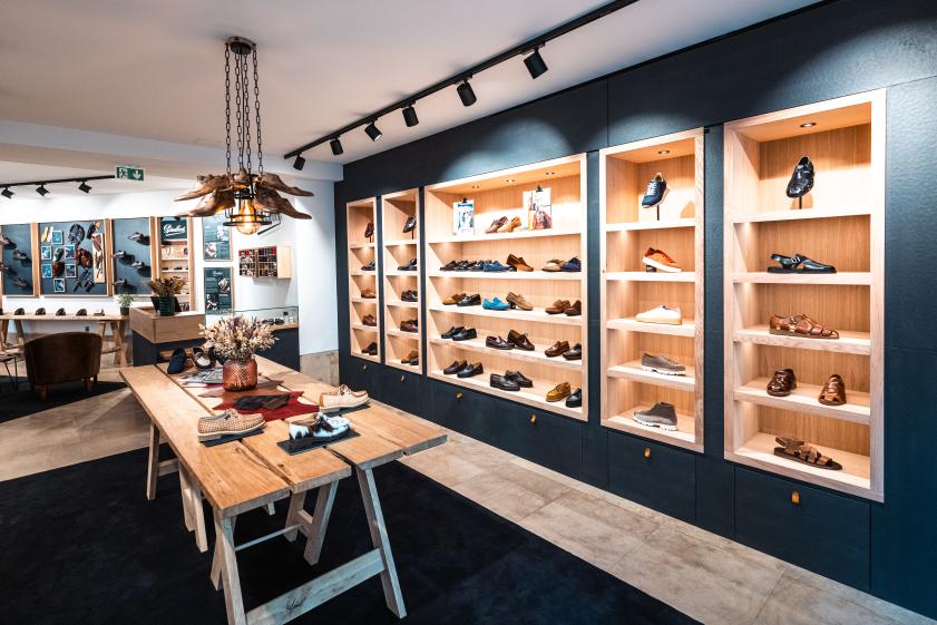 Photo représentant l'intérieur de la boutique Paraboot