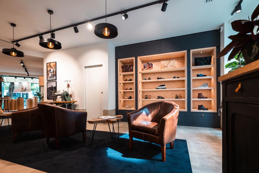 Photo représentant l'intérieur de la boutique Paraboot