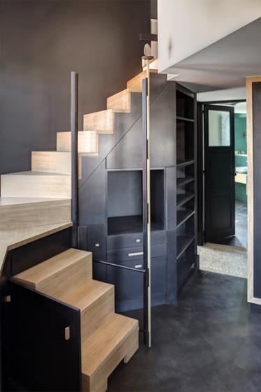 un escalier façon meuble à astuce