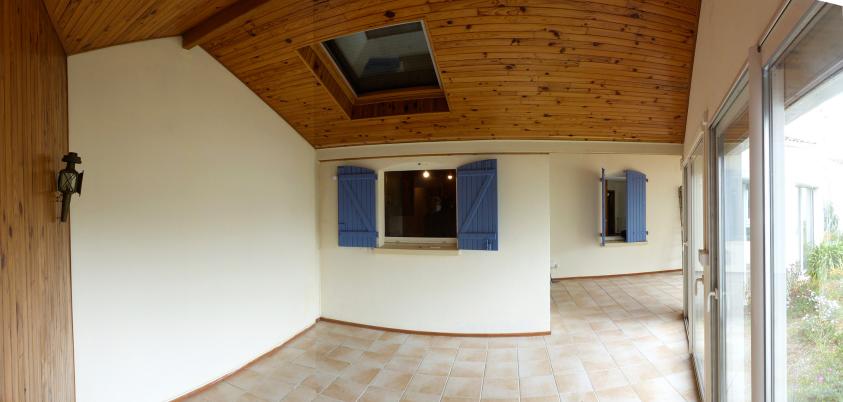 Vue intérieure avant travaux Photo de la véranda avant travaux