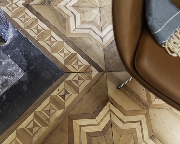 Parquet Un parquet ancien, retrouvé et révélé.