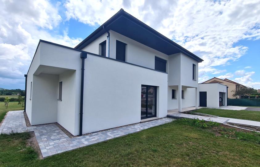 Maison individuelle - VIC-SUR-SEILLE