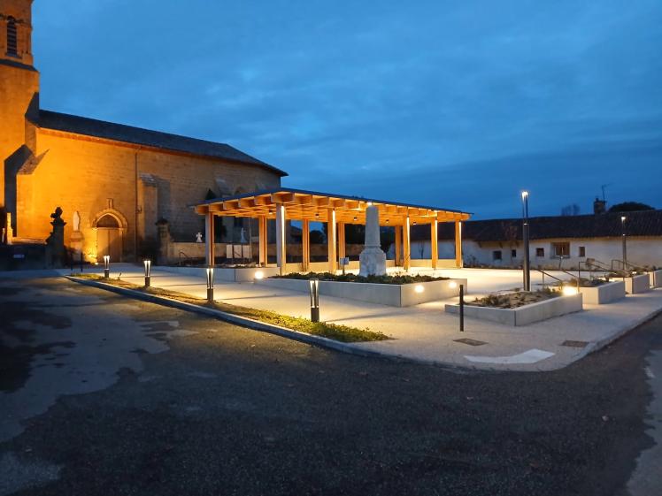 Espace public & halle de Lalanne-Arqué