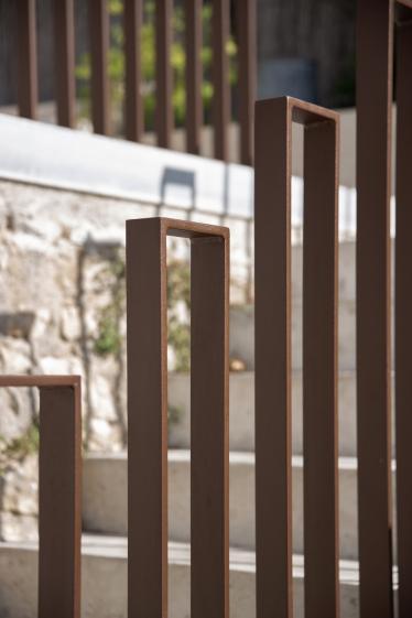 Détail escalier extérieur