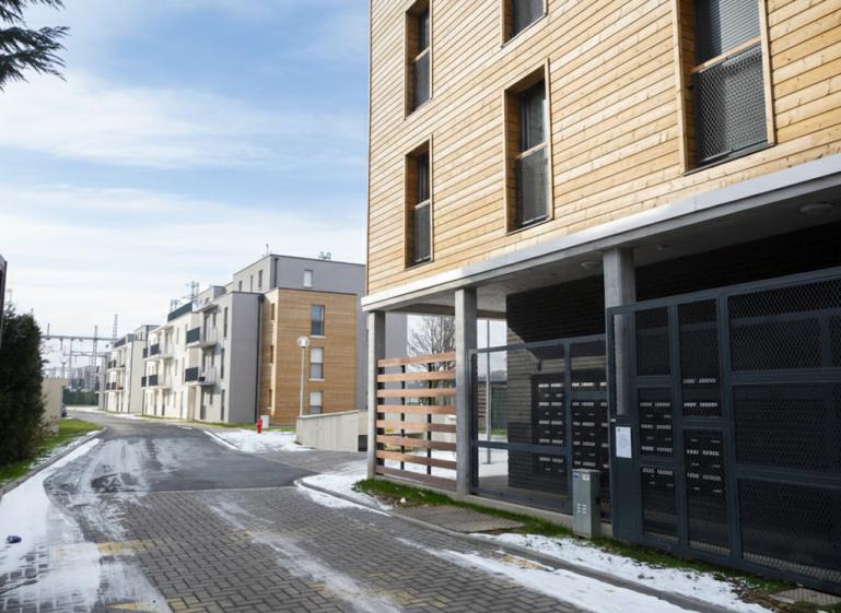 Projet de 47 logements collectifs - Murs en maçonnerie - dalles béton - Habillage façades enduit ou / et bardage bois