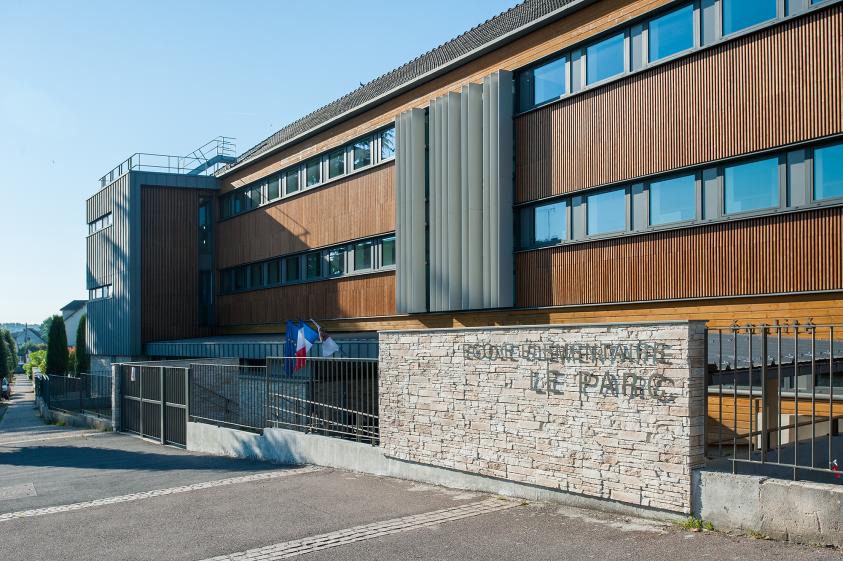 façade de l'élémentaire rue Pasteur