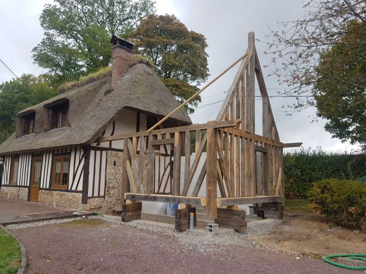 Charpente et ossature en cours