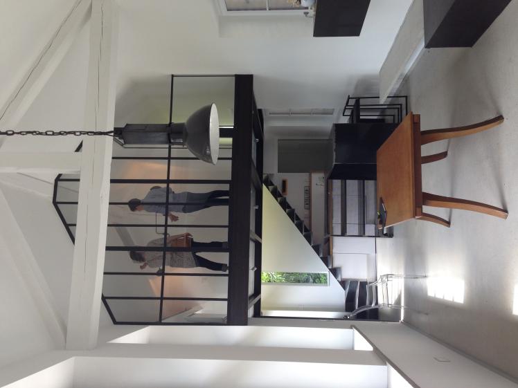 la chambre profite de la double hauteur grâce à la verrière