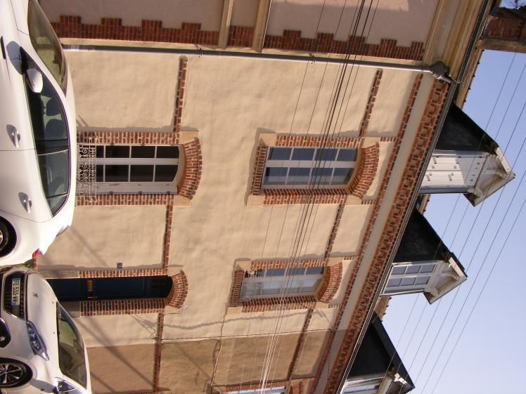 Vue depuis la rue après rénovation