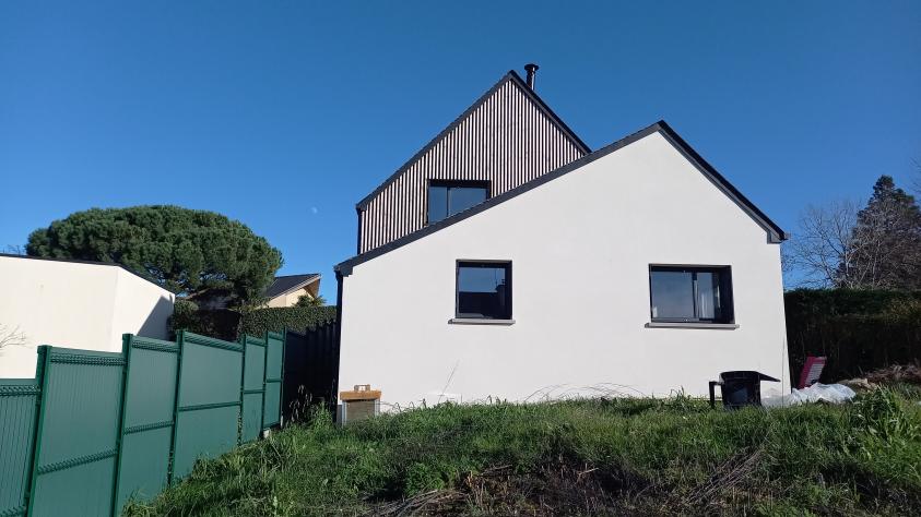 Bardage bois douglas sur le pignon Ouest