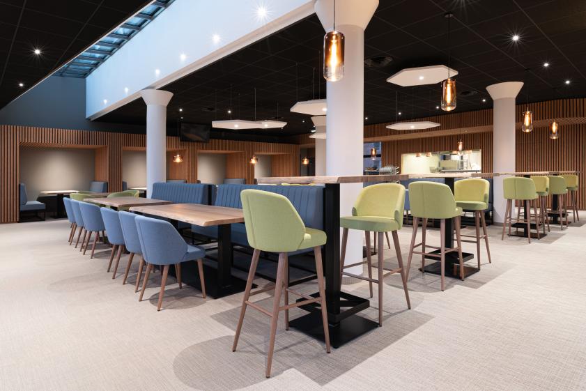 Salle de restauration de l'école des Mines de Douai 