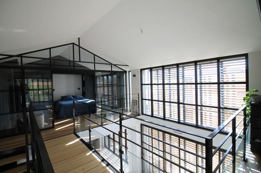 chambre parentale à l'étage de l'extension