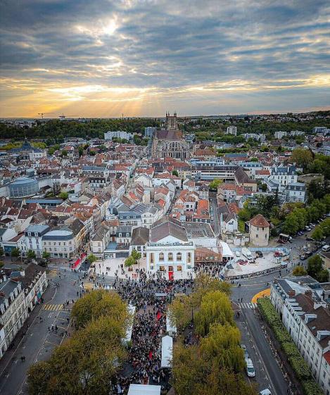 Vue aérienne de l'inauguration