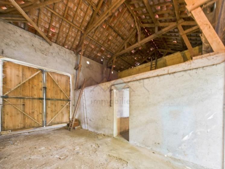 Existant - Grange Espace grange existant d’un corps de ferme à rénover en Moselle