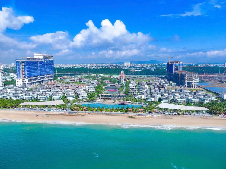 Complexe hôtelier durable The Maris Vung Tau en construction