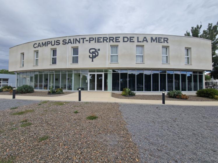 Façade avant