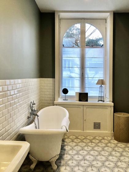 Salle de bains des invités