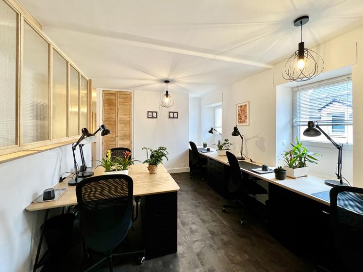 Bureau Bureau