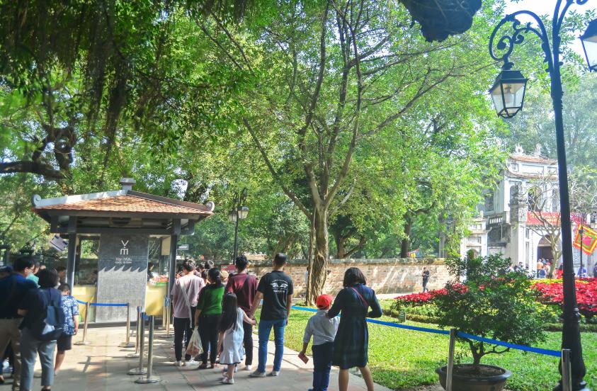 Văn Miếu Quốc Tử Giám, Temple de la Littérature, Hanoi, Vietnam, billetteries, site culturel touristique, symbole éducation vietnamienne, patrimoine mondial Unesco