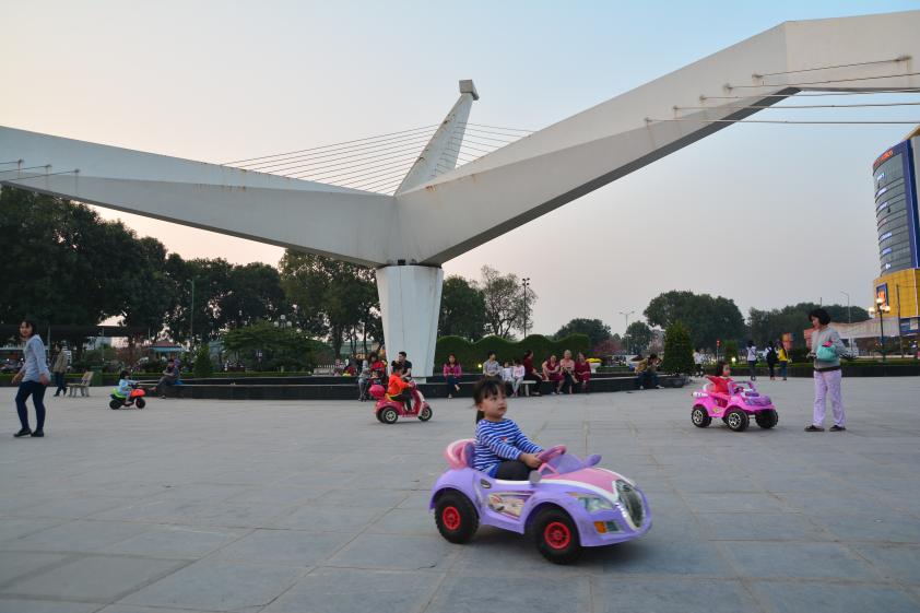Chim Lac Viet, Cong Vien Hoa Binh, Ha Noi, millénaire Hanoi, Vietnam, Jardin Planétaire, espaces publics, espaces verts, biodiversité, écosystème, transition écologique