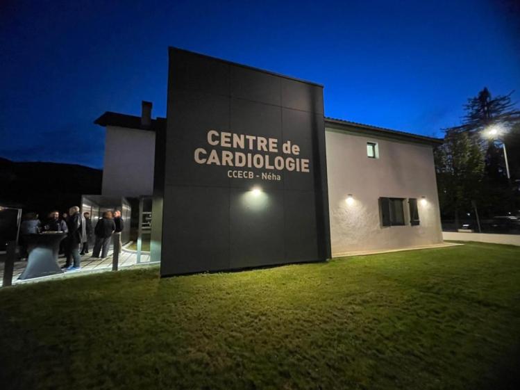 Ce projet comprend la rénovation du bâtiment existant et la cnstruction d'une exxtension.