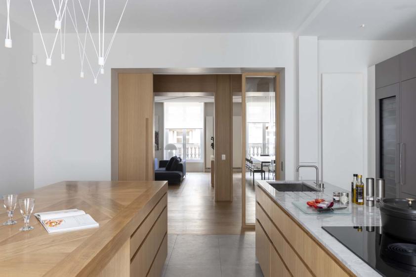 https://www.architectes.org/sites/cnoa/files/2026-04/plateau_chene_porte_coulissante.jpg