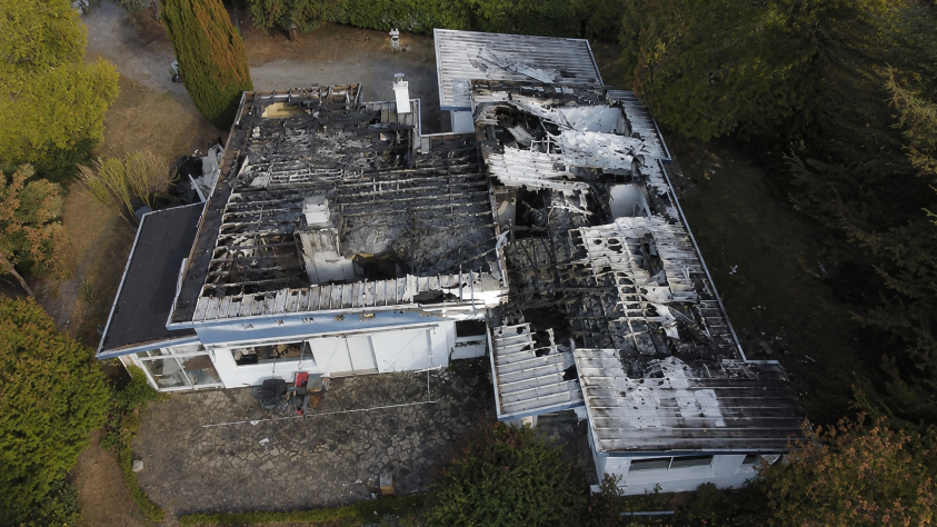 Maison après incendie - Sinistre - Vue aérienne