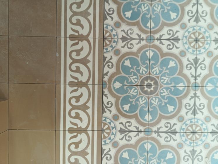 Calepinage de Carreaux ciment de type TAPIS + Frise