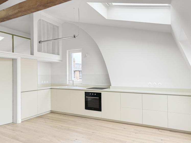 https://www.galisulukjian.com/amenagement-combles-rue-sampaix
