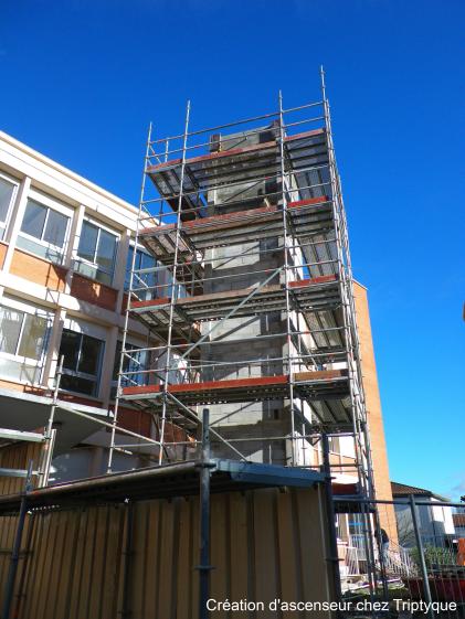 ascenseur en travaux