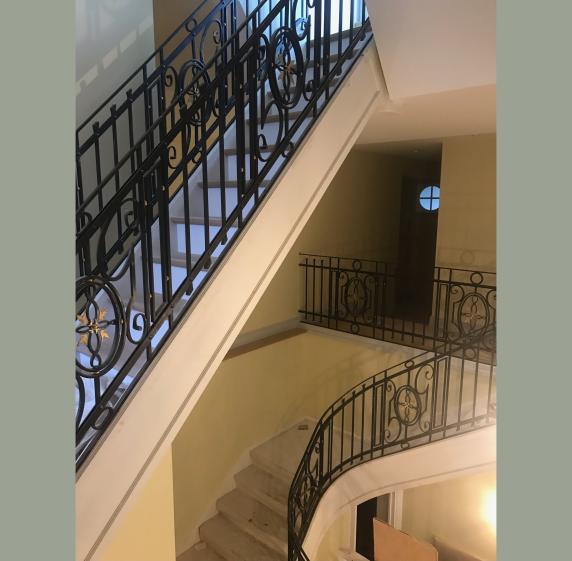 Jeux d'escaliers intérieurs