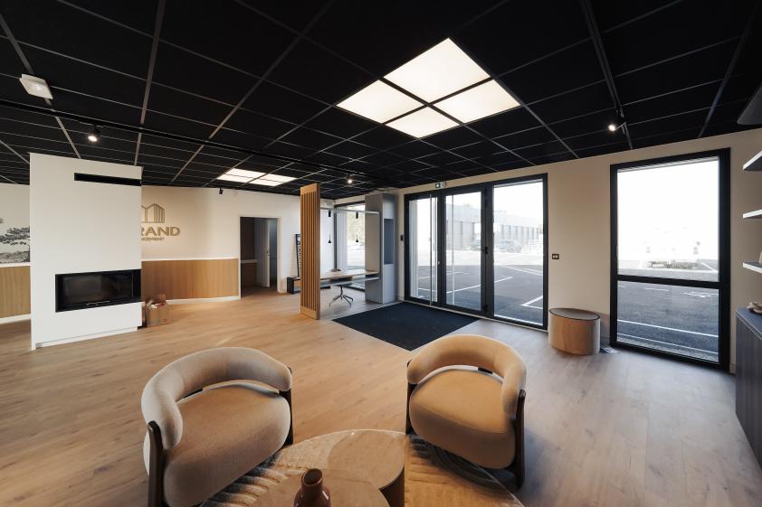 Vue showroom 1